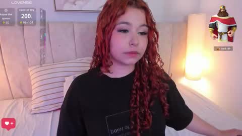 Snapshot of atena_cuteee chatting on 02-26-26, 02:32 sofia online show from 02-26-26, 02:32