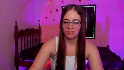 Snapshot of atenas__05 chatting on 12-12-24, 06:53 atenas online show from 12-12-24, 06:53