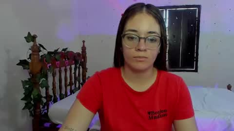 Snapshot of atenas__05 chatting on 01-02-25, 07:07 atenas online show from 01-02-25, 07:07