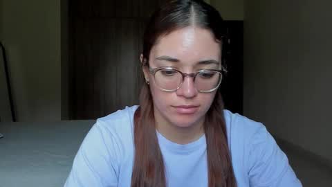 Snapshot of atenas__05 chatting on 02-01-25, 07:02 atenas online show from 02-01-25, 07:02