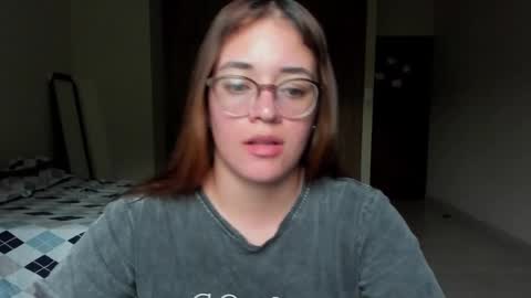 Snapshot of atenas__05 chatting on 02-11-25, 10:07 atenas online show from 02-11-25, 10:07