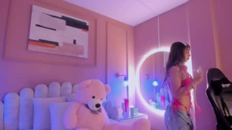 Snapshot of atenea_cute21 chatting on 04-30-26, 02:29 Athenea online show from 04-30-26, 02:29