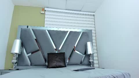 Snapshot of atenea_sexxx chatting on 06-24-26, 04:00 atenea online show from 06-24-26, 04:00
