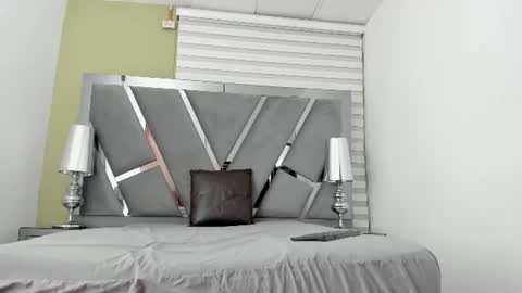 Snapshot of atenea_sexxx chatting on 06-30-26, 04:02 atenea online show from 06-30-26, 04:02