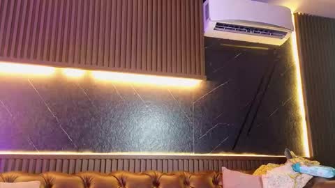 Athenea sky  online show from 02-08-26, 08:29