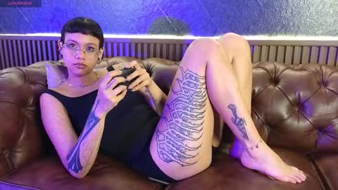 Athenea sky  online show from 02-08-26, 08:34