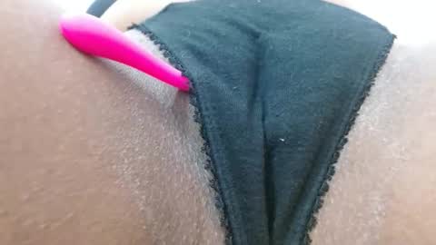 Snapshot of ateneahotsex chatting on 04-29-26, 12:05 Atenea Hot Sex online show from 04-29-26, 12:05