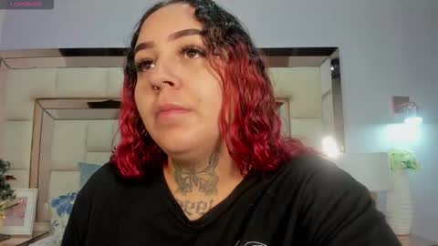 Atennea Diiossa online show from 12-22-25, 11:51