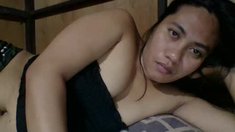 Snapshot of athena231993 chatting on 11-10-25, 05:17 athena231993 online show from 11-10-25, 05:17