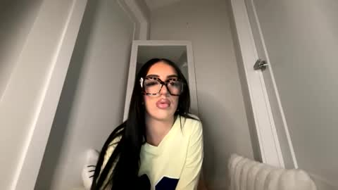 athena40573 online show from 02-11-26, 12:15