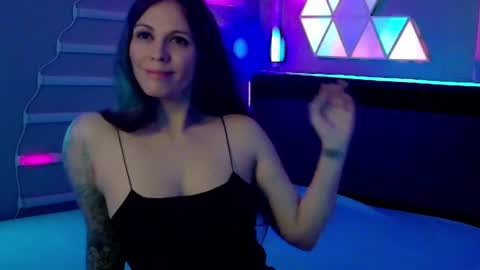 Athena Autumn online show from 12-04-24, 10:24