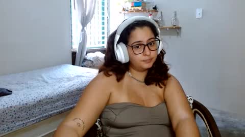 Steph online show from 05-26-26, 09:55