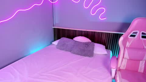 athenea__fox online show from 05-08-26, 11:59