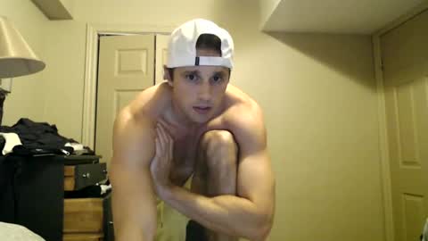 tommycb55555 online show from 12-31-24, 04:16