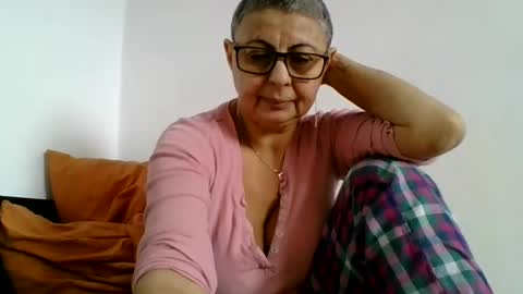 Snapshot of atikaarea chatting on 01-13-25, 11:41 atikaarea online show from 01-13-25, 11:41