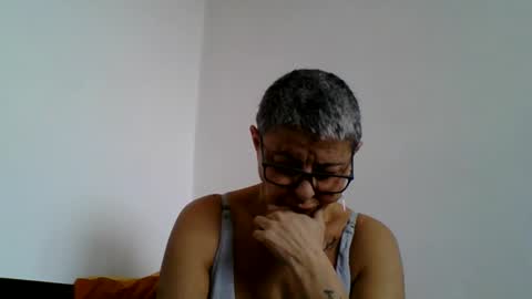 Snapshot of atikaarea chatting on 02-04-25, 10:10 atikaarea online show from 02-04-25, 10:10