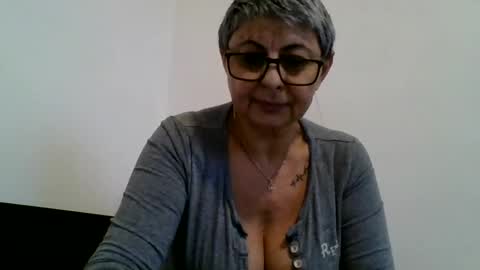 Snapshot of atikaarea chatting on 03-10-25, 03:52 atikaarea online show from 03-10-25, 03:52