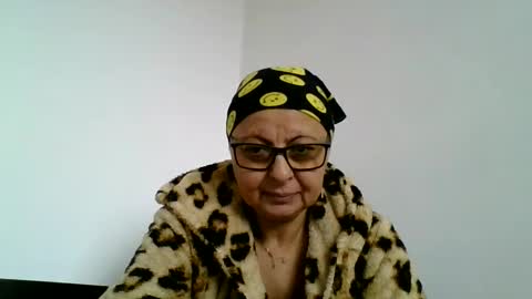 Snapshot of atikaarea chatting on 11-15-25, 11:07 atikaarea online show from 11-15-25, 11:07