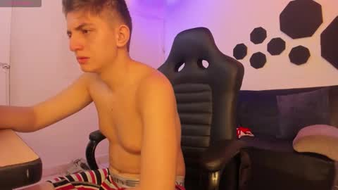 Alex online show from 05-06-26, 11:04
