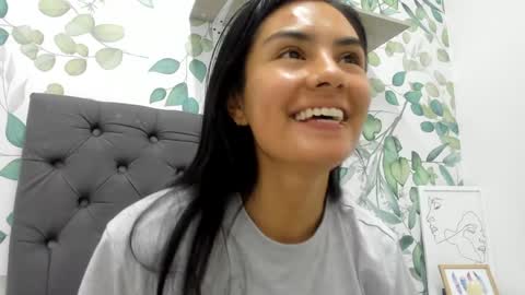 Snapshot of atilana_diaz chatting on 12-27-24, 08:28 Atilana Diaz online show from 12-27-24, 08:28