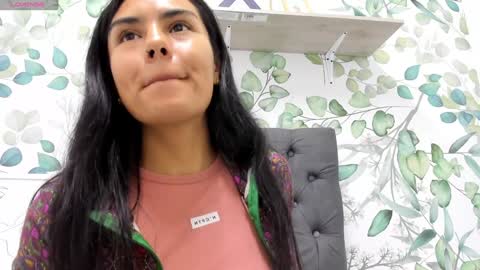 Snapshot of atilana_diaz chatting on 01-12-25, 11:04 Atilana Diaz online show from 01-12-25, 11:04