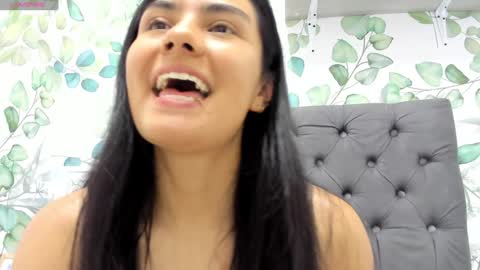 Snapshot of atilana_diaz chatting on 01-27-25, 05:48 Atilana Diaz online show from 01-27-25, 05:48