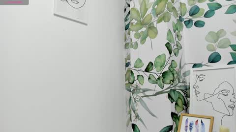 Snapshot of atilana_diaz chatting on 02-06-25, 11:26 Atilana Diaz online show from 02-06-25, 11:26