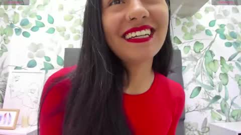 Snapshot of atilana_diaz chatting on 02-14-25, 02:23 Atilana Diaz online show from 02-14-25, 02:23