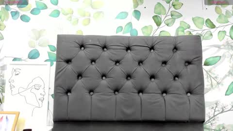 Snapshot of atilana_diaz chatting on 02-26-25, 02:25 Atilana Diaz online show from 02-26-25, 02:25