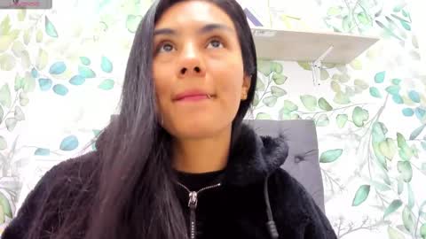 Snapshot of atilana_diaz chatting on 03-07-25, 02:12 Atilana Diaz online show from 03-07-25, 02:12