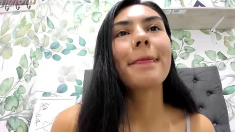 Snapshot of atilana_diaz chatting on 10-06-25, 03:53 Atilana Diaz online show from 10-06-25, 03:53