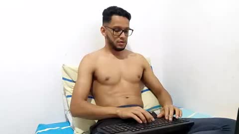 Torres online show from 02-17-25, 02:42