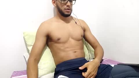Torres online show from 03-06-25, 03:13