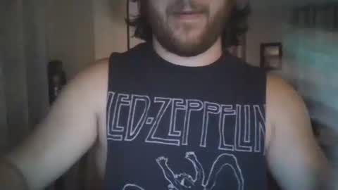 Snapshot of atrophy42 chatting on 10-27-25, 02:59 MrPhilly online show from 10-27-25, 02:59
