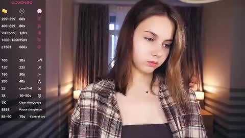 Snapshot of audiedelorbe chatting on 10-02-25, 06:09 Jolyn online show from 10-02-25, 06:09