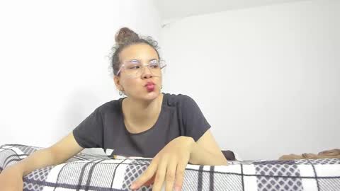 Audrey online show from 12-07-24, 03:41