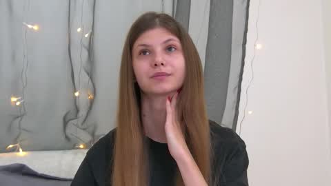 Snapshot of audreybarlow chatting on 11-01-25, 10:17 Audrey online show from 11-01-25, 10:17