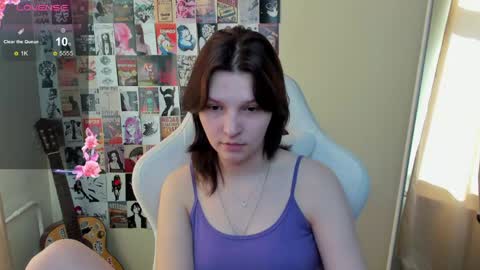 Snapshot of audreyykim chatting on 06-06-26, 02:27 Audrey online show from 06-06-26, 02:27