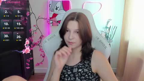 Snapshot of audreyykim chatting on 06-22-26, 08:22 Audrey online show from 06-22-26, 08:22