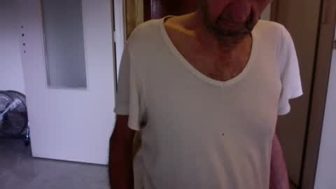 auguste688483 online show from 02-03-26, 09:36