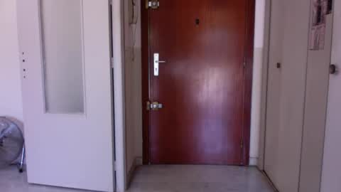Snapshot of auguste688483 chatting on 04-04-26, 08:12 auguste688483 online show from 04-04-26, 08:12