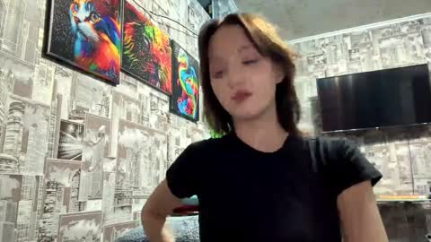 Naomi online show from 03-18-26, 11:02