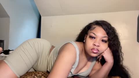 aunyxxx online show from 01-01-25, 05:55