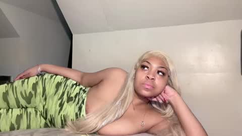 aunyxxx online show from 02-10-25, 10:40