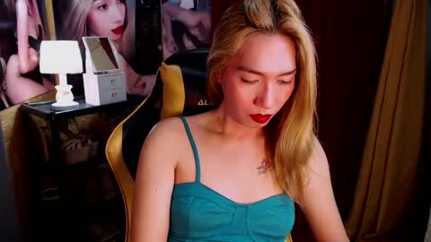 Miss awra online show from 12-02-24, 09:02