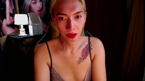 Miss awra online show from 01-07-25, 08:13