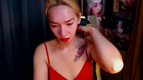 Miss awra online show from 01-28-25, 04:29