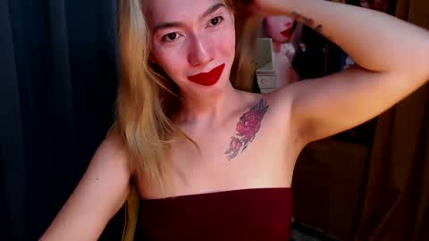 Miss awra online show from 02-23-25, 04:39