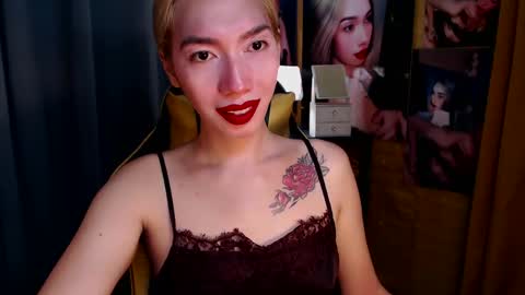 Miss awra online show from 03-07-25, 06:02