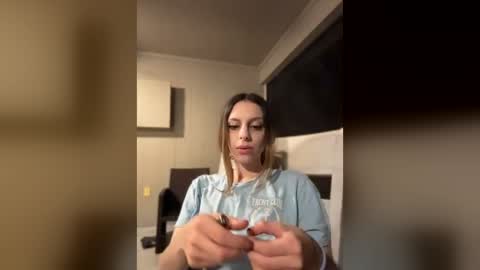 Snapshot of aureliatasty chatting on 05-31-26, 03:04 aureliatasty online show from 05-31-26, 03:04